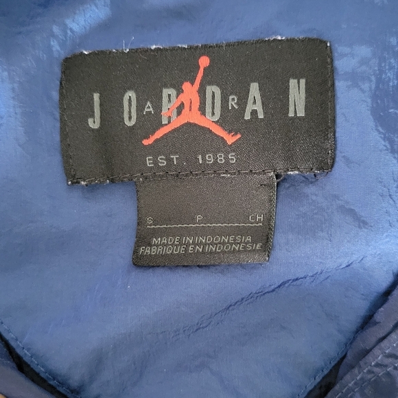 Nike Air Jordan Essentials Flightsuit Y2K Retro Sporty Athletic Jumpsuit - Picture 7 of 14